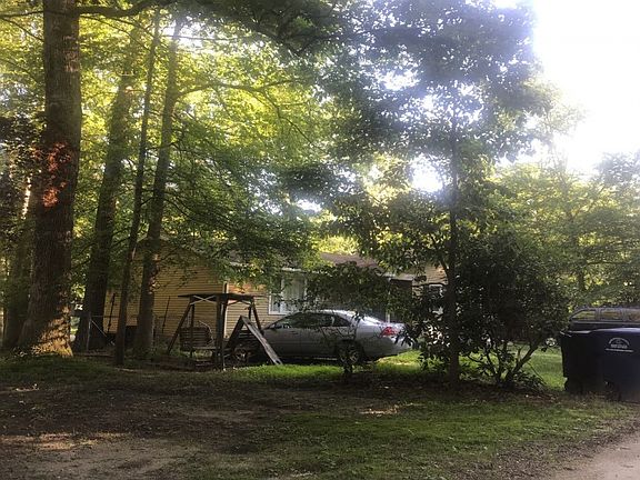 3rd image of 616 Beech Ave