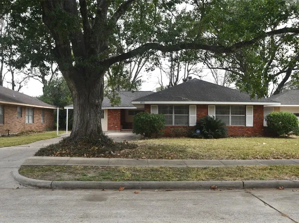 4054 Cheena Dr, Houston, TX 77025