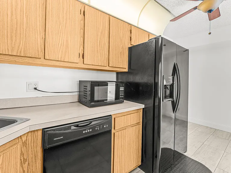 1117 Green Pine Blvd #D2 — Photo 13