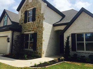709 Fullerton St, Bentonville, AR 72712