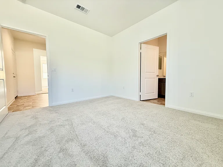 21554 Milam Dr — Photo 15