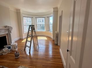 891 Mass Ave APT 6, Cambridge, MA 02139
