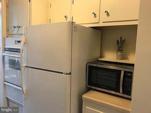 4th image of 10500 Rockville Pike Unit 109
