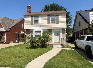 7840 Calhoun St, Dearborn, MI 48126