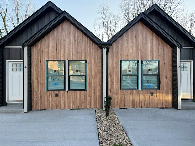 304 N Fairview Ave #A — Photo 15