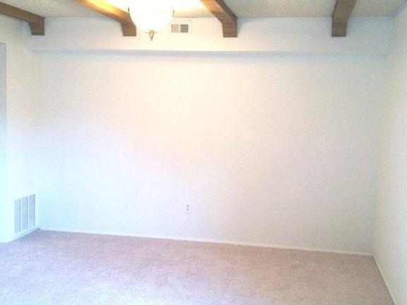 4th image of 4162 Balboa Way