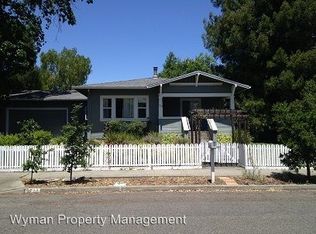 2732 Laurel St, Napa, CA 94558