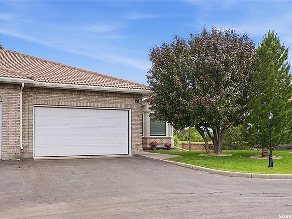 5th image of UNIT 20-315 Bayview CRESCENT