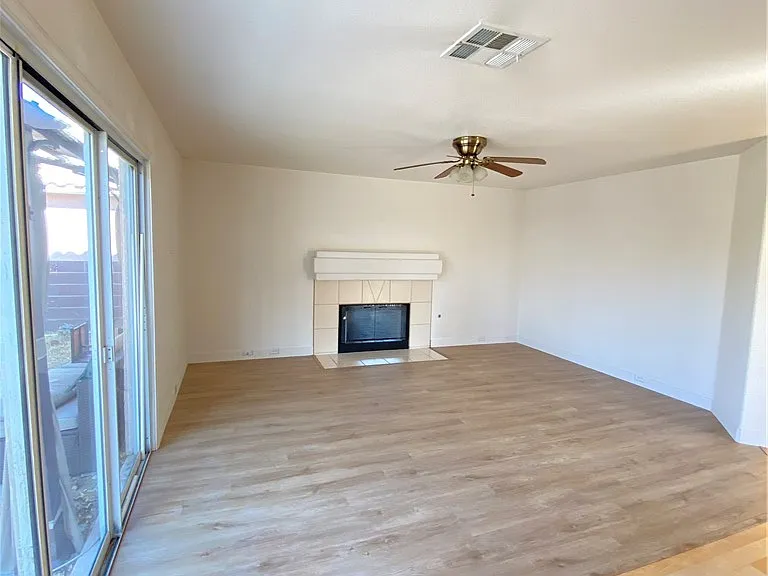 8328 Sea Glen Dr — Photo 4