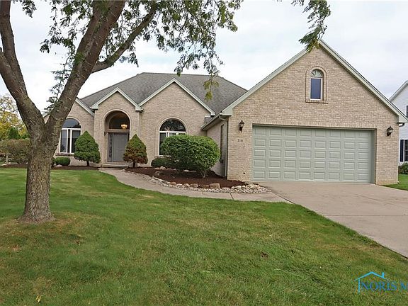 3rd image of 719 Prairie Rose Dr