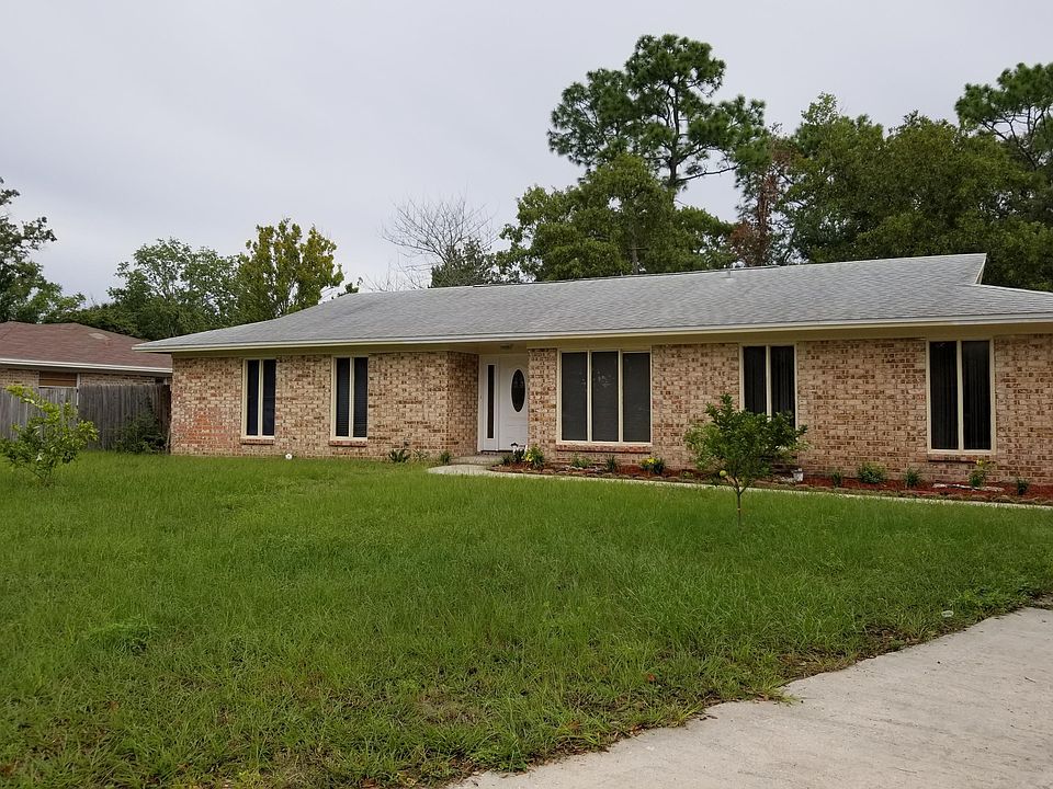 1st image of 367 Dillon Dr