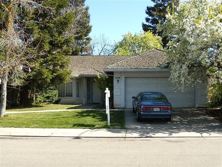 1st image of 1041 Brick And Tile Cir