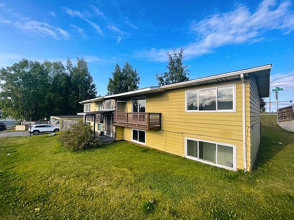 3rd image of 6800 Weimer Rd #4