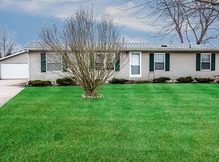 568 Manitou Rd, Saint Joseph, MI 49085