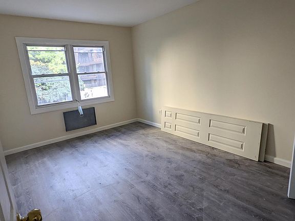4th image of 2347 Corporal Kennedy St #1