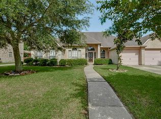 303 Cascade Pines Dr, Houston, TX 77049