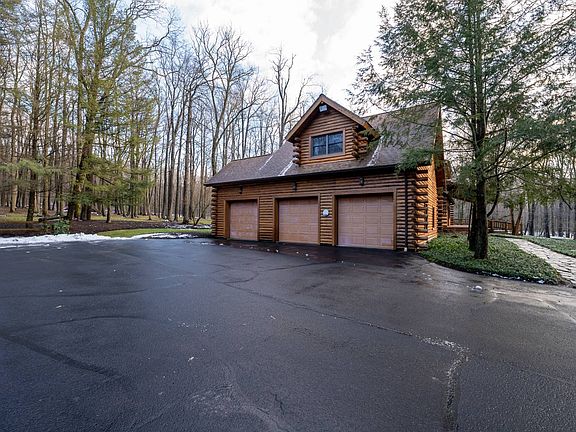 5th image of 2278 W Mina Rd