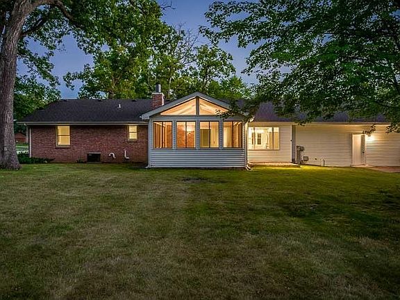 5th image of 6610 Squire Ln