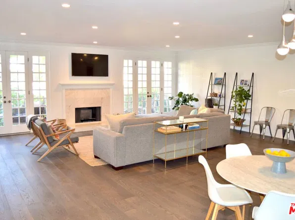 11815 Dorothy St APT 1, Los Angeles, CA 90049