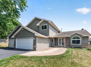 12628 Dutch Ct, Apple Valley, MN 55124