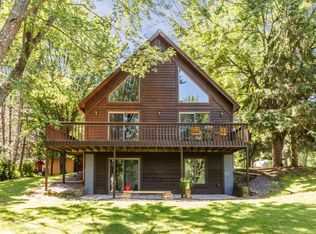 9001 Maple Shores Dr, Pine City, MN 55063