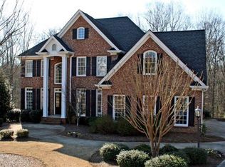 1331 Founders Lake Dr, Athens, GA 30606