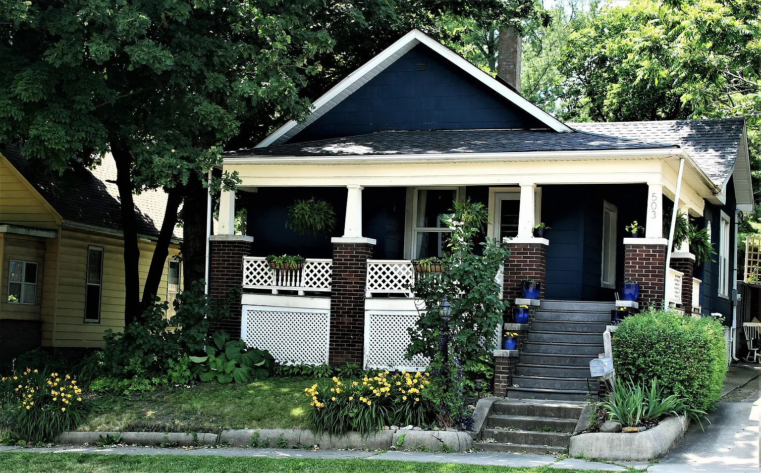 503 S Clinton St photo 1