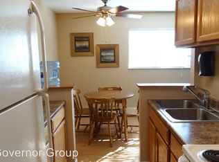 7711 Hickman Rd APT 72, Urbandale, IA 50322