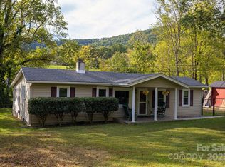 948 Riceville Rd, Asheville, NC 28805
