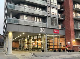 38 Joe Shuster Way #825, Toronto, ON M6K 0A5