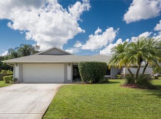 766 SE Essex Dr, Port Saint Lucie, FL 34984