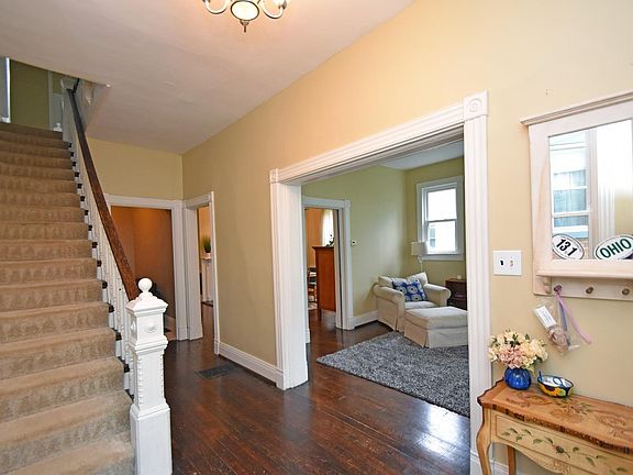 3rd image of 2252 Washington Ave