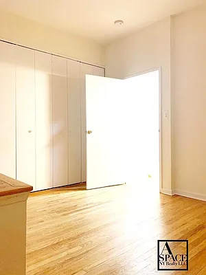 Rented by A Space Realty NY LLC | media 18