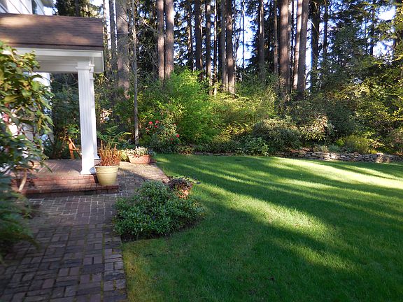 Walkway & entrance. 