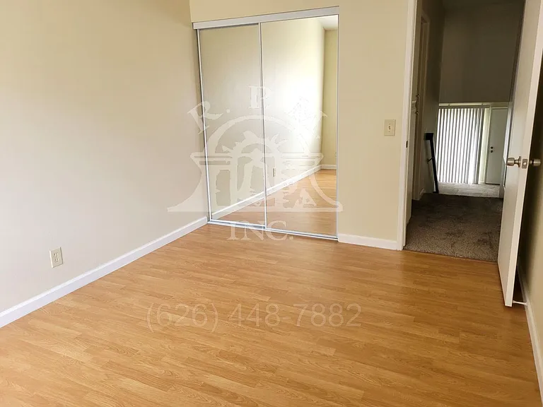 8348 Rush St — Photo 11