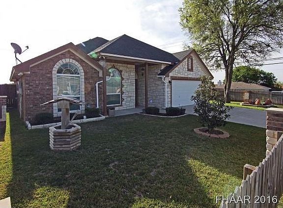 3rd image of 2100 Duran Dr