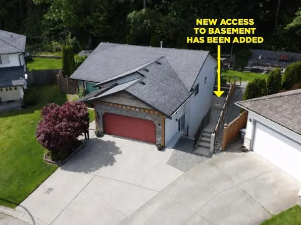 31438 Chalmers Pl, Abbotsford, BC V2T 5H1