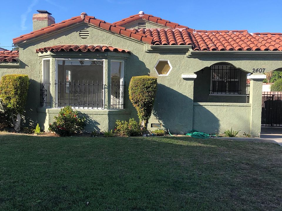 1st image of 2407 W 79th St
