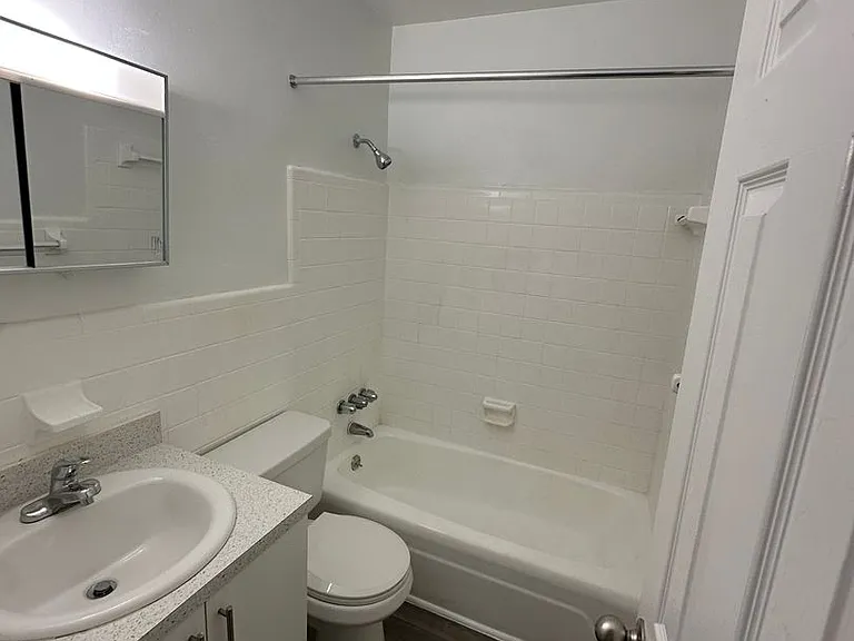 Community Acres Apartments — Photo 2