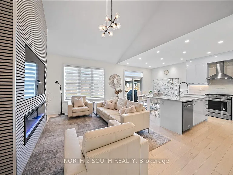 118 Berkely St — Photo 20