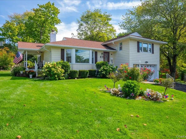 26 Rose Street, White Plains, NY 10605