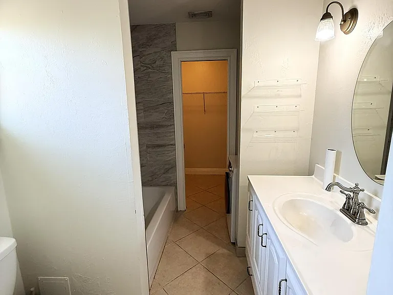 735 Hummingbird Way #204 — Photo 10