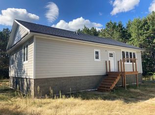 N8910 Raven Dr, New Lisbon, WI 53950