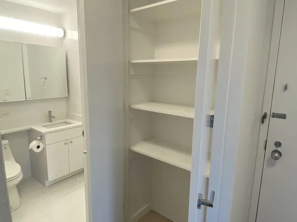 1 Irving Place image 14 of 27