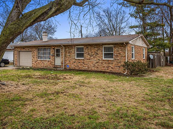 2nd image of 1502 Powers Ln