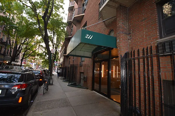 Sold by Corcoran | media 6