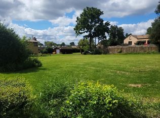 659 E Maple Ave #1, Mundelein, IL 60060