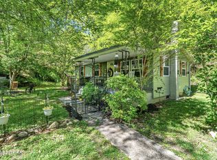 2317 Brown Rd, Knoxville, TN 37920