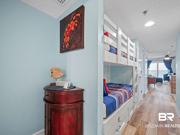 2nd image of 517 E Beach Blvd APT 1B