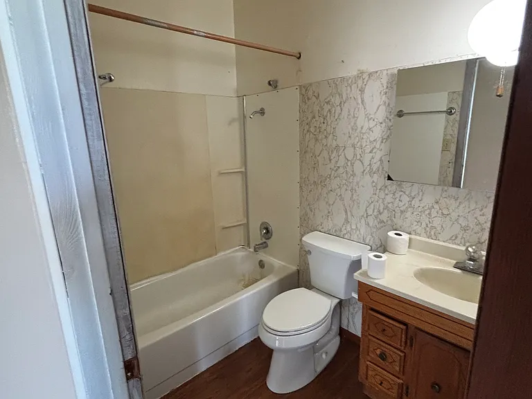 415 E McNair St #4 — Photo 5